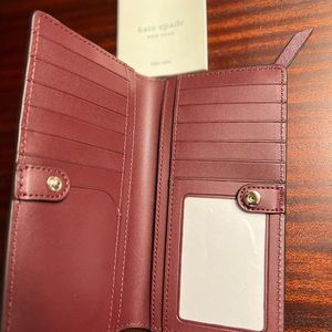 NWOT Kate Spade Roulette Slim Bifold Wallet - burgundy